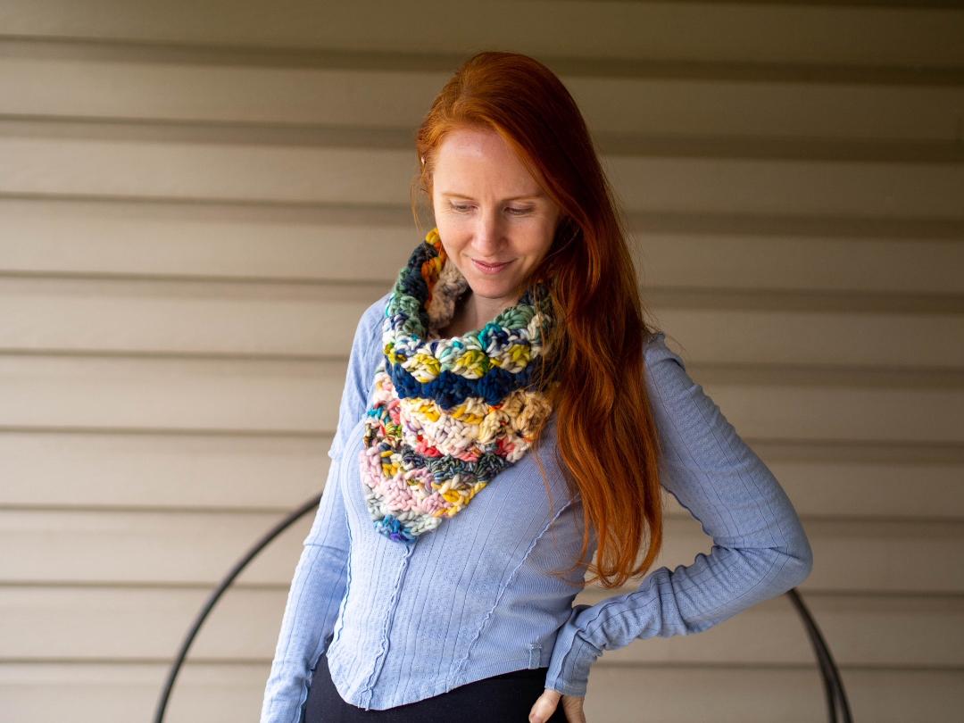 Mermaid's Neckerchief Super Bulky Crochet Pattern