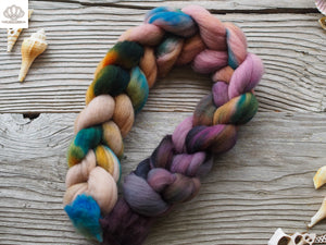 Montbretia and Heather Cormo Combed Top- 4 oz braid