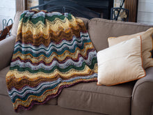Load image into Gallery viewer, Shelly Throw Kit DK Weight
