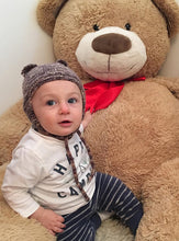 Load image into Gallery viewer, Cat and Bear Knitting Pattern Worsted Weight
