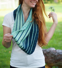 Load image into Gallery viewer, Stryped Cowl Knitting Pattern DK or Worsted Weight
