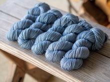 Load image into Gallery viewer, Pebble Bay Cardigan Kit

